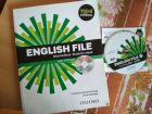  English File...
