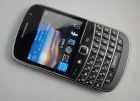 Blackberry bold touch 9900 quadband 3g  