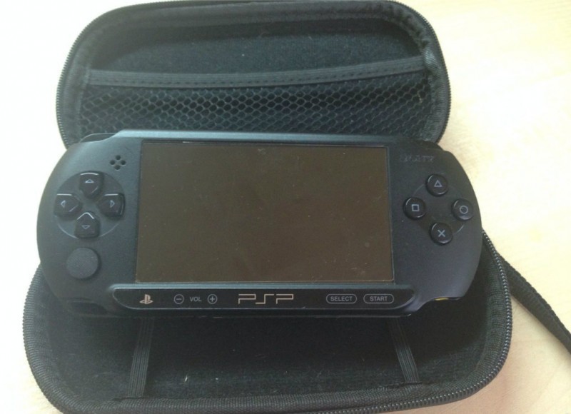 Psp e1008 какой формат игр