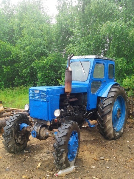 Бу трактора новгородская область. Т-40 (трактор). Трактор т-40 ам 2023. Т 40 ам. Трактор т 40 зеленый.