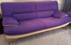 Фиолетовый диван и два кресла (б/у) в Москве
