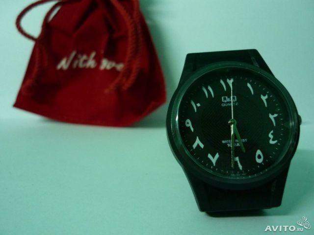 Авито казань часы. Мусульманские часы наручные мужские. Наручные часы с арабским циферблатом. Часы с арабскими цифрами наручные мужские. Наручные мусульманские часы для мужчин.