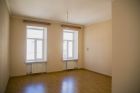 Продам комфортную 3-комнатную квартиру 99,6 кв.м. зверинская, 7 в Санкт-Петербурге