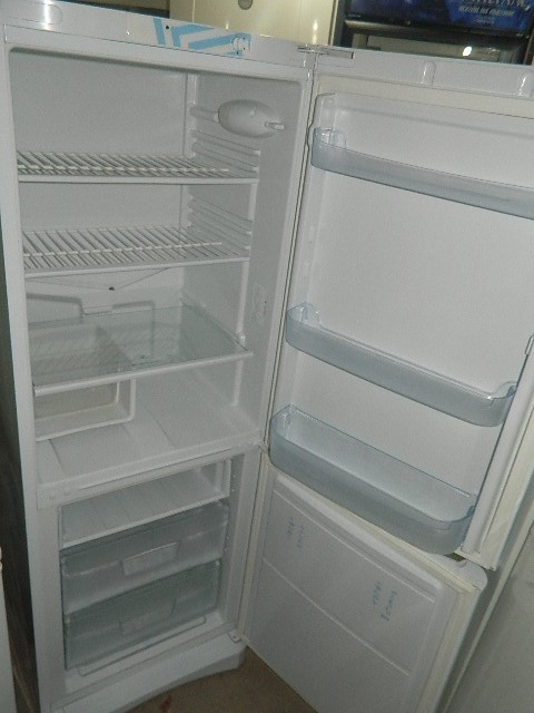 Холодильник индезит 20