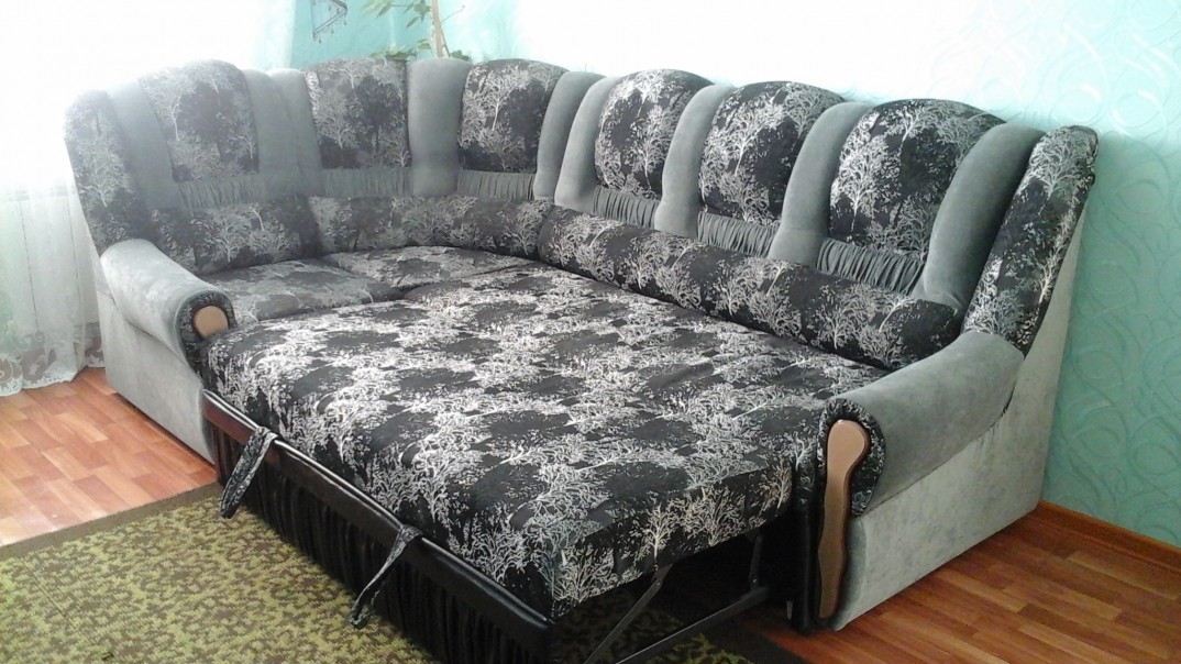 Продам угловой диван в Курске - Барахолка дом и дача мебель/интерьер