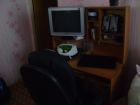 Продаю компьютер и компьютерный столик в Саратове