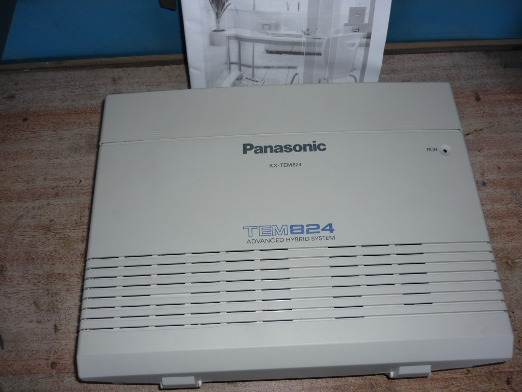 Мини атс panasonic kx. Panasonic 824 АТС. Panasonic KX-tes824 / KX-tem824. Мини АТС Panasonic KX-tem824. Panasonic ta-1800.