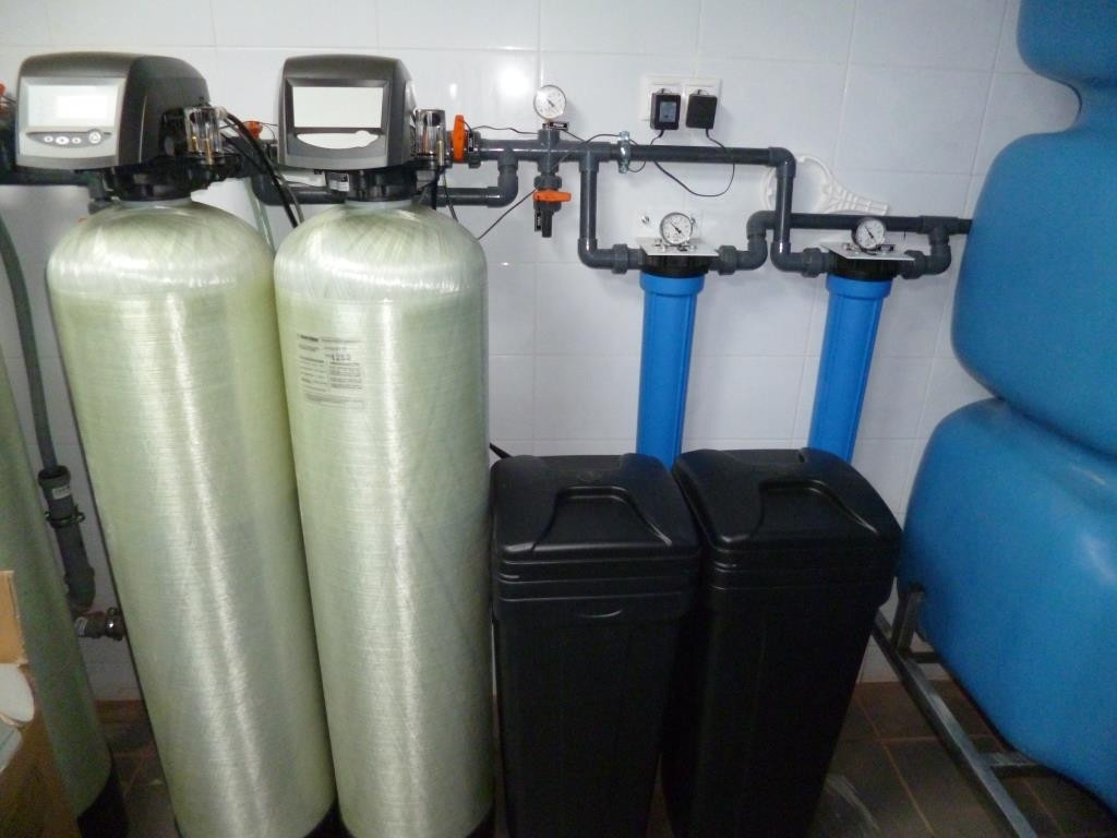 Фильтры умягчения воды для дома. Промышленная водоочистка обезжелезивания воды. Система умягчения воды для отопления. Система умягчения подготовки воды. Система очистки воды Runxin.