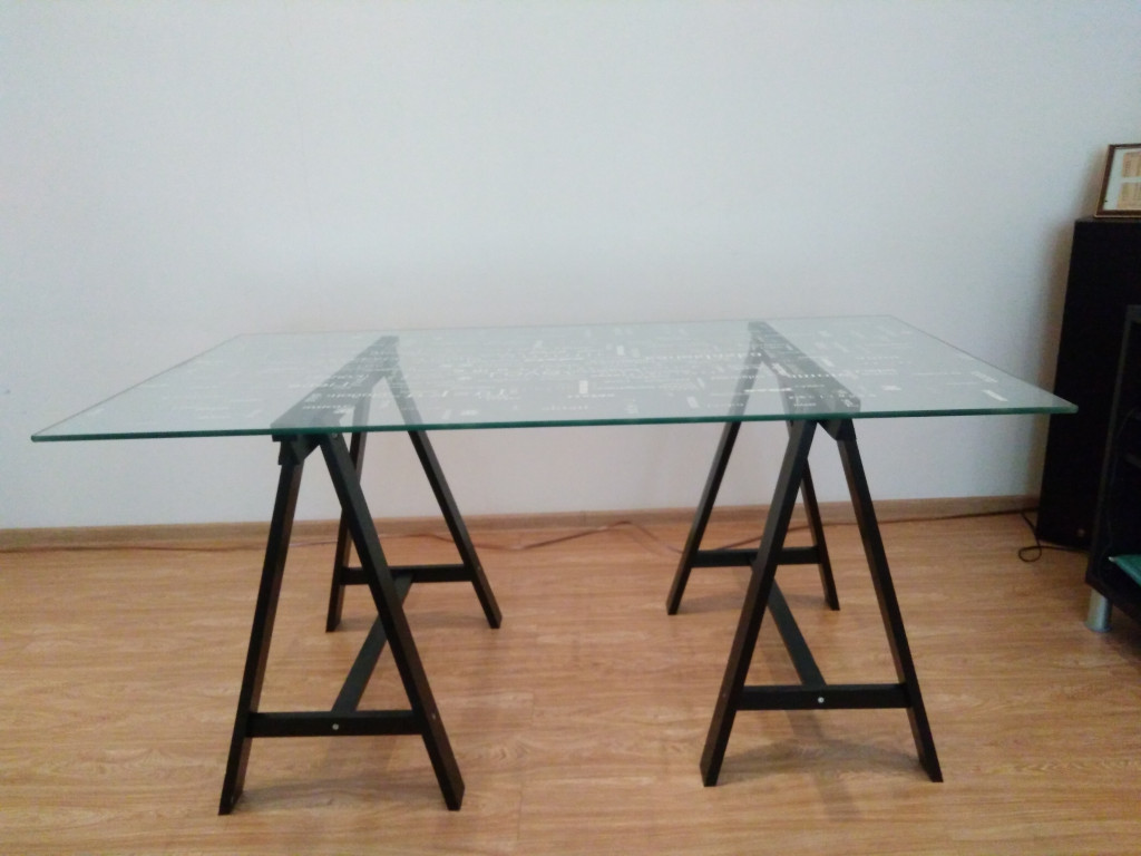 Ikea стеклянный стол круглый