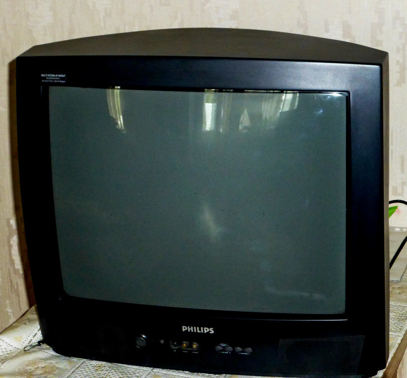 Купля продажа телевизоров. Телевизор Philips 20gx8550/58r. Телевизор Филипс ЭЛТ 51 см. Телевизор Филипс 21 дюйм 1995 года модель. Телевизор Филлипс диагональ 51 см.