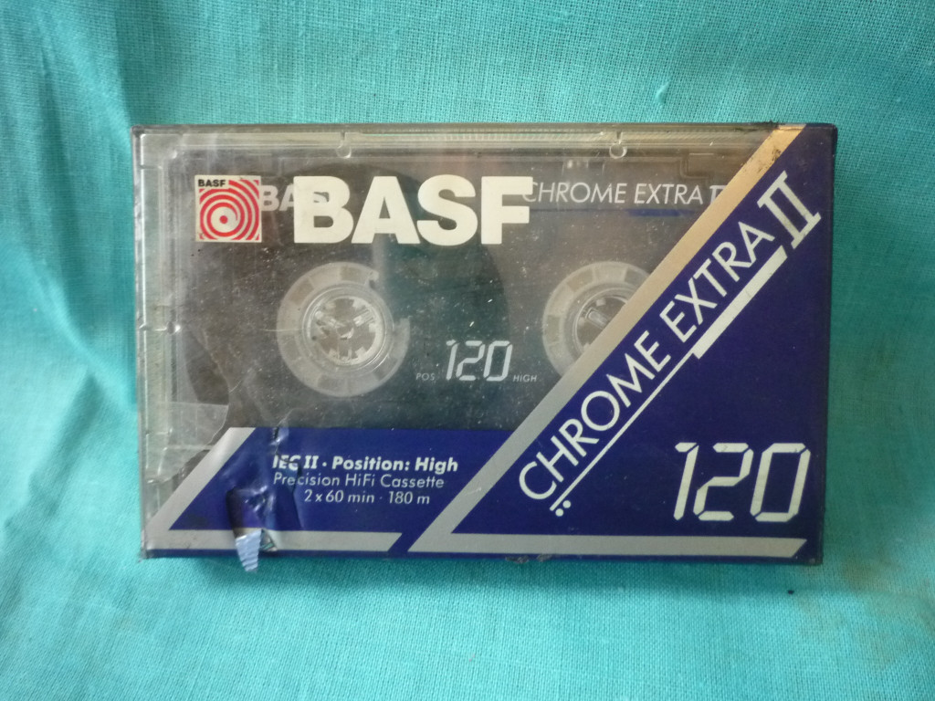 Basf g30. Кассета BASF 120. Аудиокассета BASF 180 min. Кассета BASF CF 60. Компакт кассеты БАСФ.