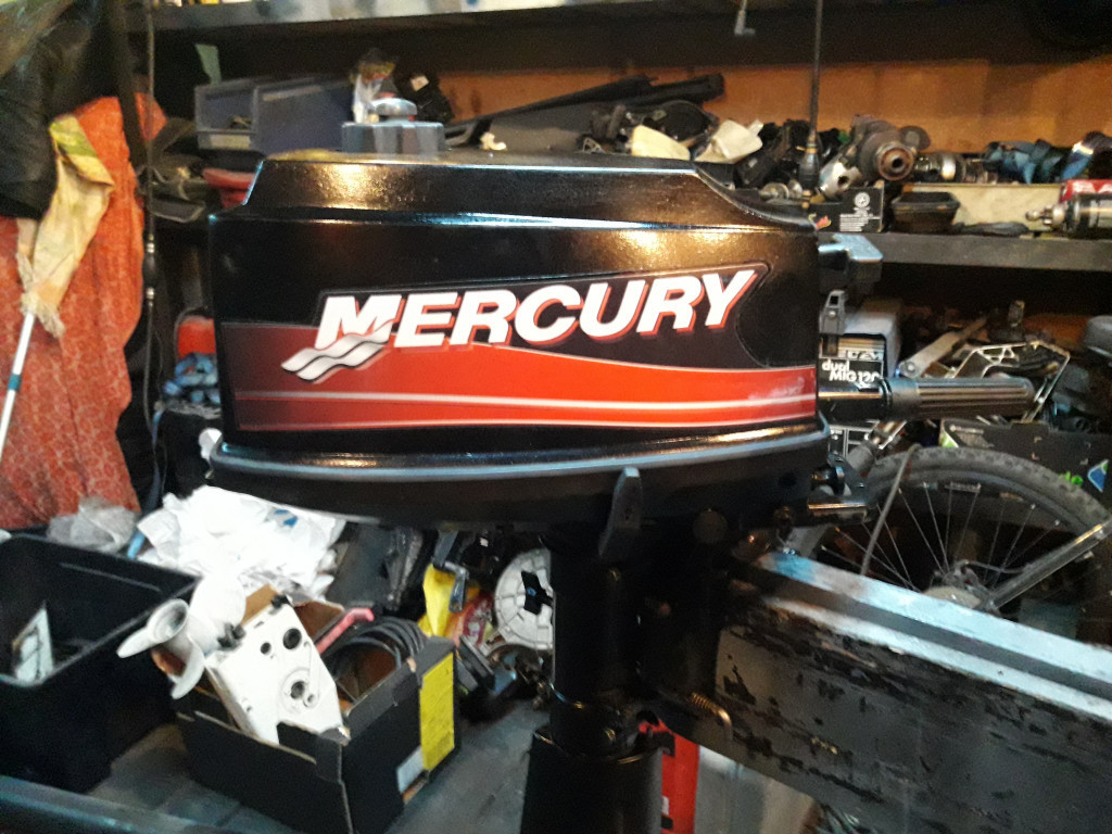 Купить лодочный мотор меркурий 5. Мотор Mercury 70. Мотор Меркурий 30. Mercury 70 л.с.. Мотор Меркури 5.7.