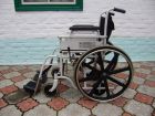 Прогулочное инвалидное складное кресло в Омске