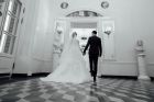 Свадебное платье из салона "ваниль" + подъюбник. пояс в Москве