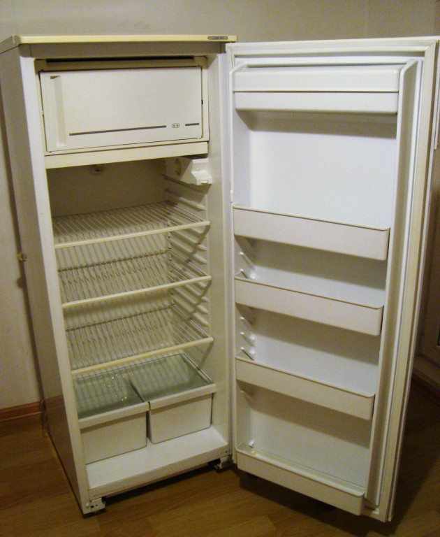 Где купить холодильник б у. Атлант КШ 216. Атлант КШ-357-0. Холодильник Атлант модель КШ-212. Холодильники Атлант 2007.