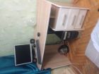 Продам кровать с матрасом, компьютерный стол, и туалетный столик в Москве