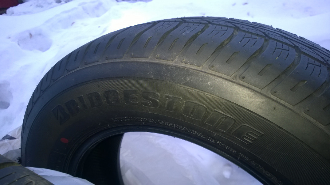 Резина лето 225 65 r17. Bridgestone Dueler 225/65 r17. Bridgestone Dueler 687. 225/65/17 Резина Bridgestone лето. Бриджстоун 850 225/65/17.