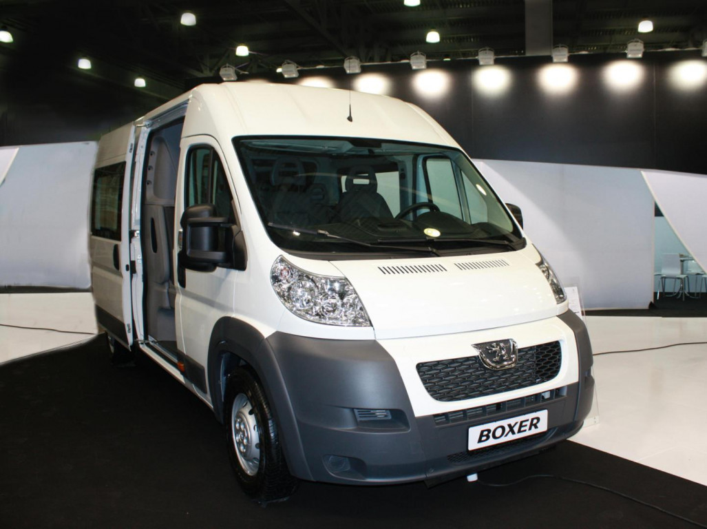 Нижний новгород ташкент. Peugeot Boxer 2022. Peugeot Boxer турист. Peugeot Boxer 2022 пассажирский. Peugeot Boxer Tourist 2022.