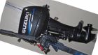 Продаю подвесной лодочный мотор suzuki dт9,9аs. 2013 г. двух тактный. нога s. 33 кг. японский. не за в Санкт-Петербурге