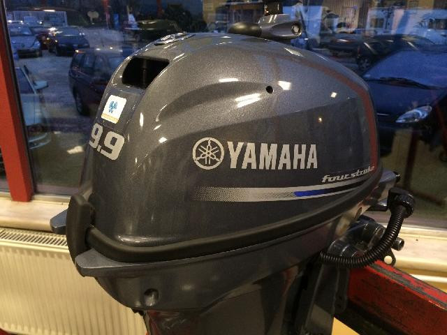 Купить мотор ямаха красноярске. Yamaha f9.9. Мотор Yamaha f9. Ямаха 9.9 4 такта. Yamaha f9.9 JMH.