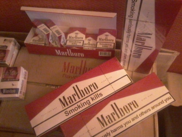 Marlboro Red РљРђРњРђР—