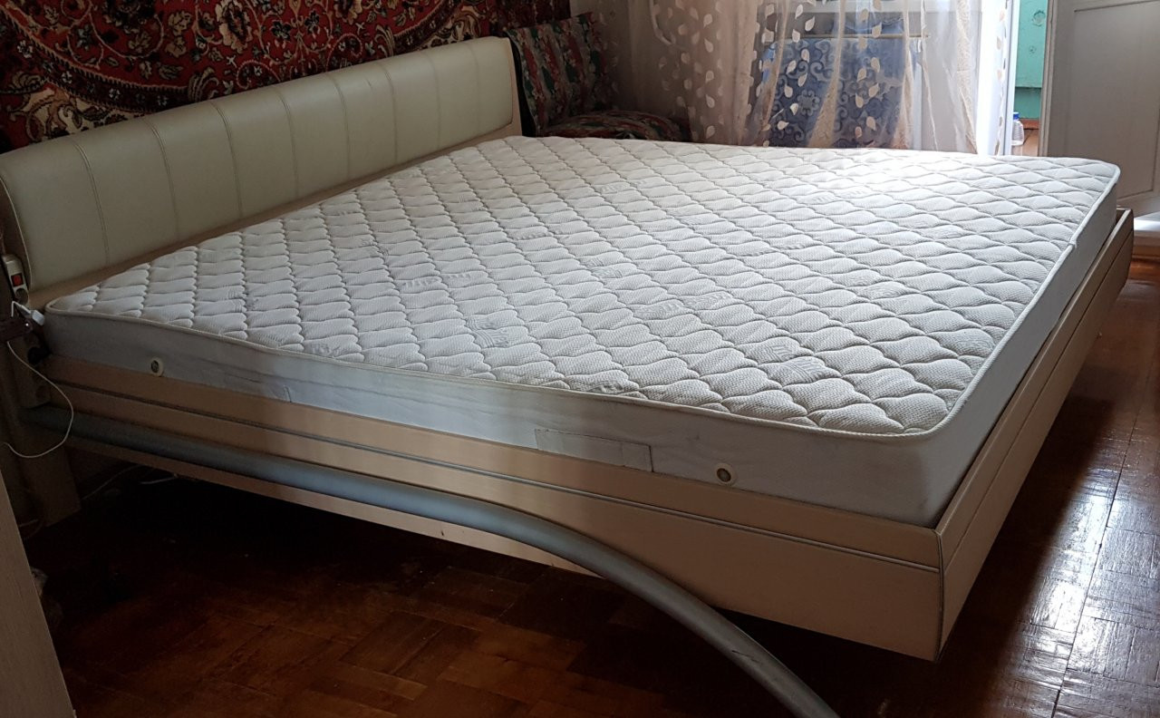 Купить кровать с матрасом недорого авито