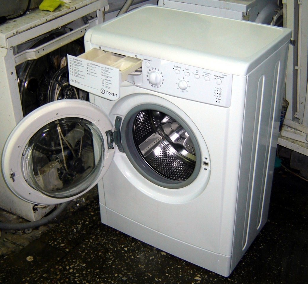 Стиральная машина indesit 5085