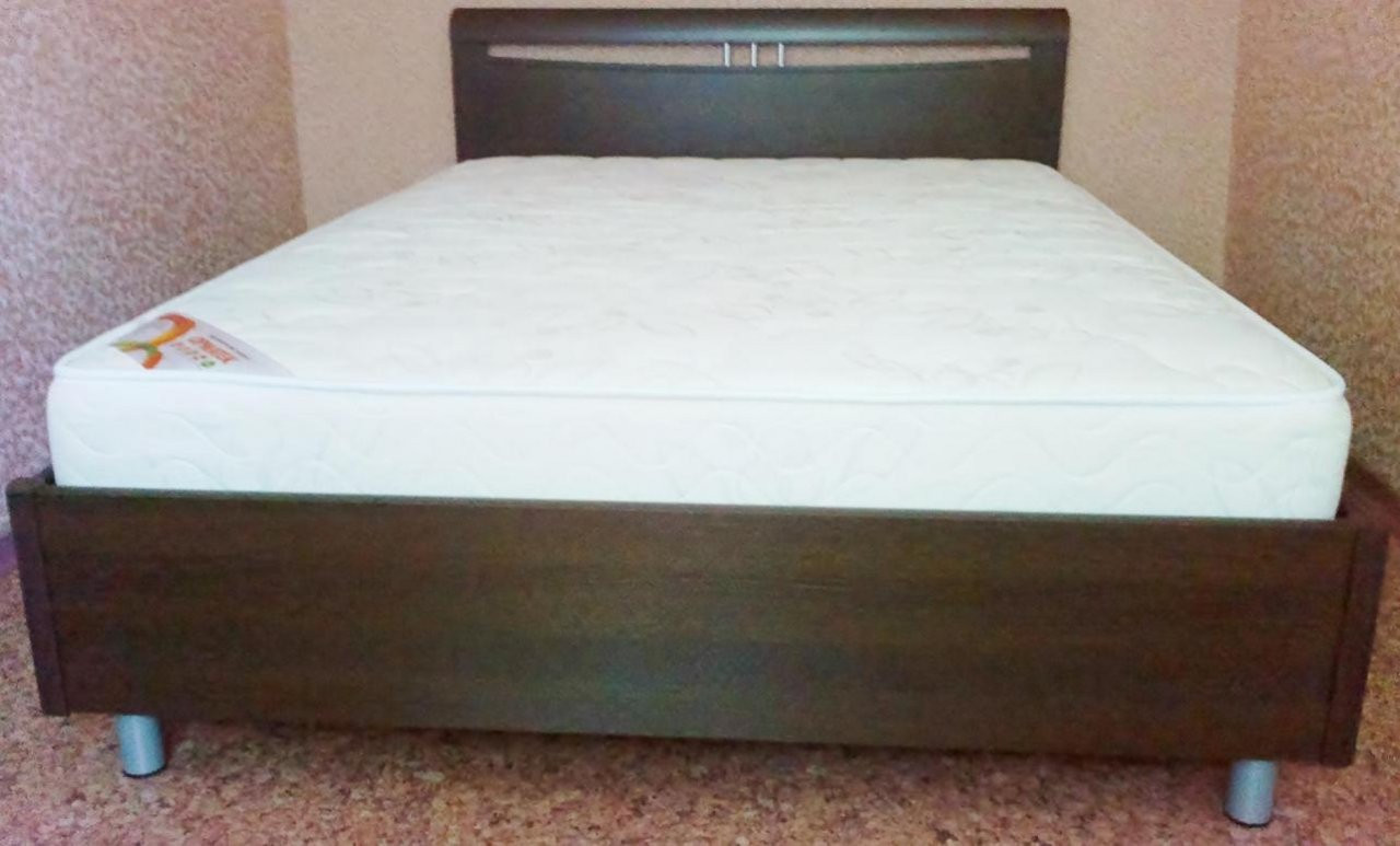 Кровать с матрасом 100х190