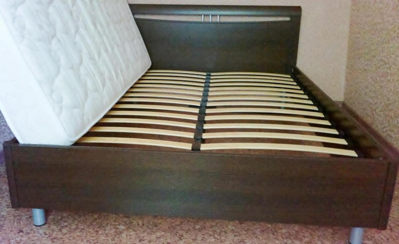 Встраиваемая кровать с матрасом
