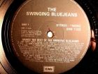 The swinging blue jeans — shaking time  -