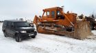   : 2-  komatsu d355a-3 bulldozer,  .   