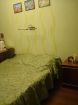 Продаю две кровати-полуторки с матрасами и прикроватной тумбочкой в Северодвинске